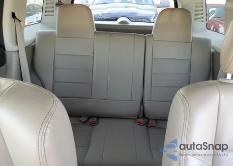 2016 Jeep Patriot Latitude z USA, uszkodzony, nr VIN 1C4NJPFA3GD583047